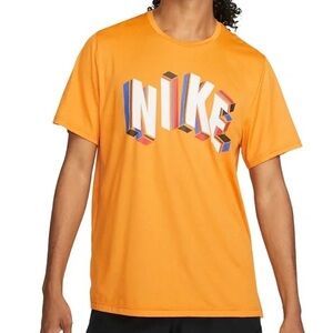 NIKE Pro Dri-Fit Men’s Hyper Dry Graphic Training Tee